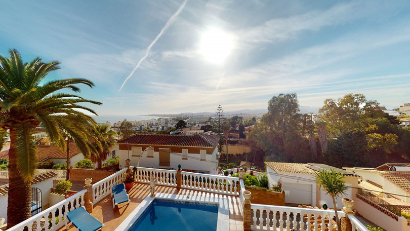 Caleta de Vélez, Costa del Sol East, Málaga, Espanja - Huvila - Erillinen